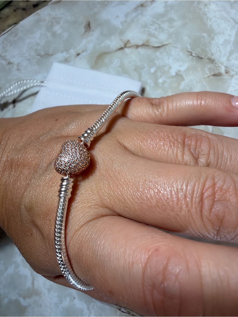 Pandora Sterling Silver Rose Gold Heart Clasp Bracelet 8 in Pouch - Picture 2 of 4